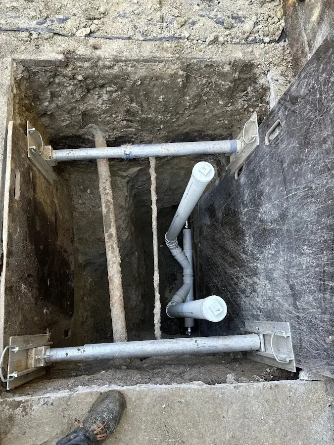 Experienced plumber completing Drain Cleaning work in Michigan City